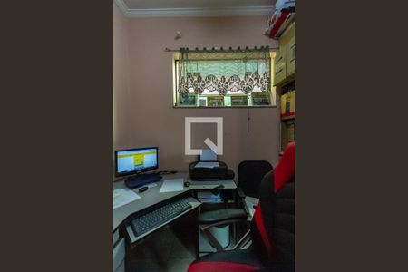 Casa à venda com 338m², 4 quartos e 4 vagasQuarto de Serviço