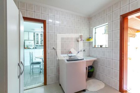 Casa à venda com 338m², 4 quartos e 4 vagasÁrea de Serviço