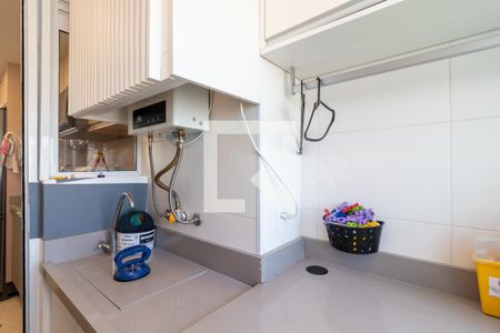 Apartamento à venda com 58m², 3 quartos e 1 vagaÁrea de Serviço