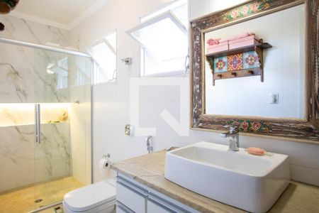 Apartamento à venda com 238m², 4 quartos e 1 vagaBanheiro da Suíte