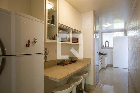 Apartamento à venda com 238m², 4 quartos e 1 vagaCozinha
