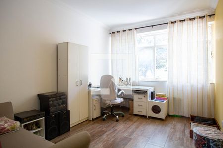 Apartamento à venda com 238m², 4 quartos e 1 vagaEscritório