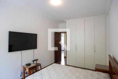 Apartamento à venda com 238m², 4 quartos e 1 vagaQuarto 1