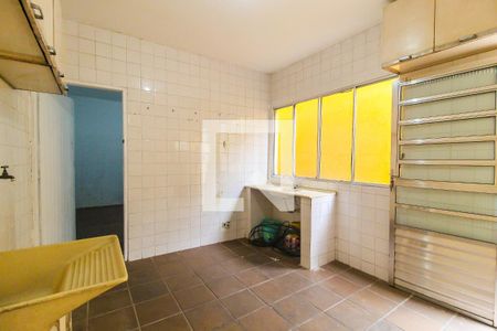 Casa à venda com 250m², 3 quartos e 4 vagas Casa à venda com 250m², 3 quartos e 4 vagasLavanderia