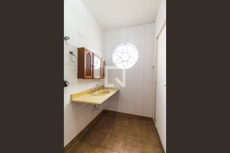 Casa à venda com 250m², 3 quartos e 4 vagas Casa à venda com 250m², 3 quartos e 4 vagasBanheiro da Suíte 2