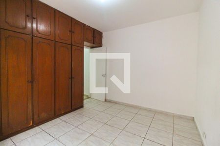 Casa à venda com 250m², 3 quartos e 4 vagas Casa à venda com 250m², 3 quartos e 4 vagasSuíte 2