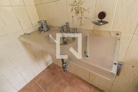 Casa à venda com 250m², 3 quartos e 4 vagas Casa à venda com 250m², 3 quartos e 4 vagasBanheiro da Suíte 3