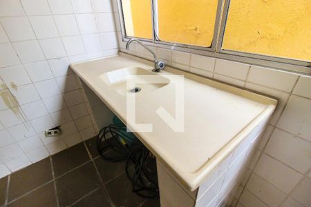 Casa à venda com 250m², 3 quartos e 4 vagas Casa à venda com 250m², 3 quartos e 4 vagasLavanderia