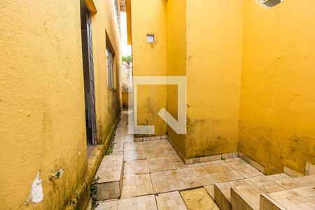 Casa à venda com 250m², 3 quartos e 4 vagas Casa à venda com 250m², 3 quartos e 4 vagasQuintal