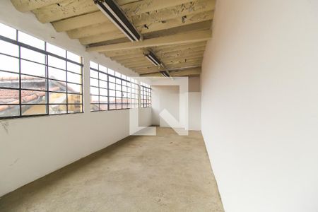 Casa à venda com 250m², 3 quartos e 4 vagas Casa à venda com 250m², 3 quartos e 4 vagasSalão