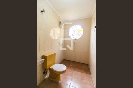 Casa à venda com 250m², 3 quartos e 4 vagas Casa à venda com 250m², 3 quartos e 4 vagasBanheiro da Suíte 3