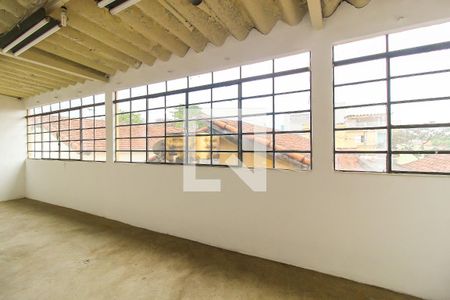 Casa à venda com 250m², 3 quartos e 4 vagas Casa à venda com 250m², 3 quartos e 4 vagasSalão