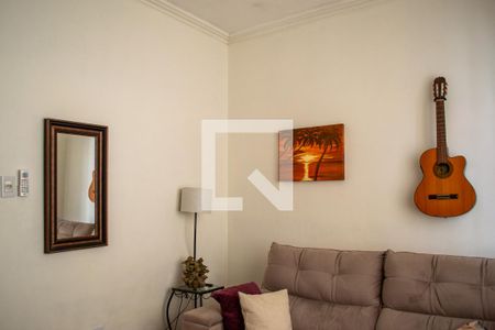 Casa à venda com 157m², 3 quartos e 4 vagas Casa à venda com 157m², 3 quartos e 4 vagasQuarto 3