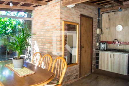 Casa à venda com 157m², 3 quartos e 4 vagas Casa à venda com 157m², 3 quartos e 4 vagasEspaço gourmet