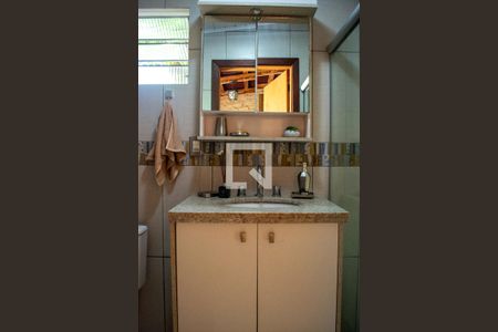 Casa à venda com 157m², 3 quartos e 4 vagas Casa à venda com 157m², 3 quartos e 4 vagasBanheiro espaço gourmet