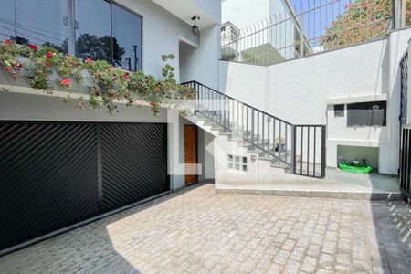 Casa à venda com 228m², 3 quartos e 5 vagasGaragem