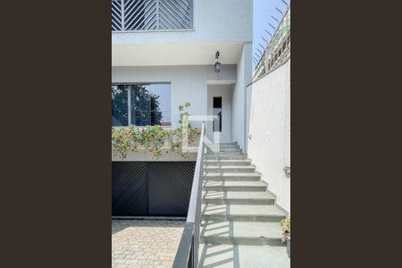 Casa à venda com 228m², 3 quartos e 5 vagasEntrada 