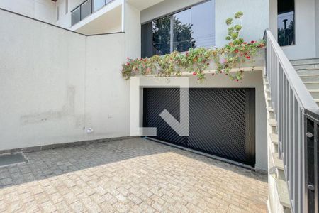 Casa à venda com 228m², 3 quartos e 5 vagasGaragem