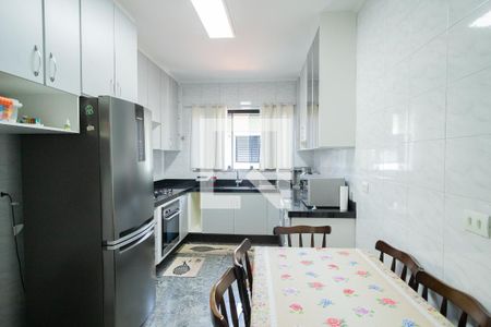 Casa à venda com 228m², 3 quartos e 5 vagasCozinha 