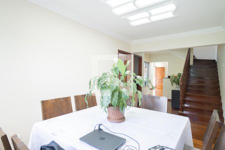 Casa à venda com 228m², 3 quartos e 5 vagasSala de Jantar