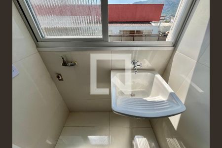 Apartamento para alugar com 75m², 2 quartos e 1 vaga Apartamento para alugar com 75m², 2 quartos e 1 vagaÁrea de serviço