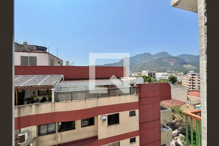 Apartamento para alugar com 75m², 2 quartos e 1 vaga Apartamento para alugar com 75m², 2 quartos e 1 vagaÁrea de serviço - Vista