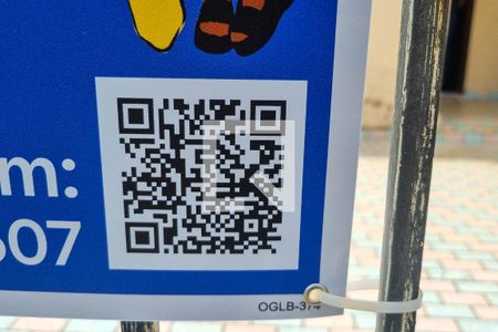 Casa à venda com 151m², 3 quartos e 2 vagas Casa à venda com 151m², 3 quartos e 2 vagasPlaquinha