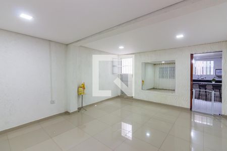 Casa à venda com 267m², 2 quartos e 2 vagasSala 2