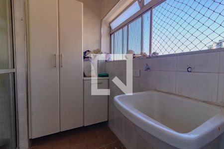 Apartamento à venda com 75m², 3 quartos e 1 vagaÁrea de Serviço