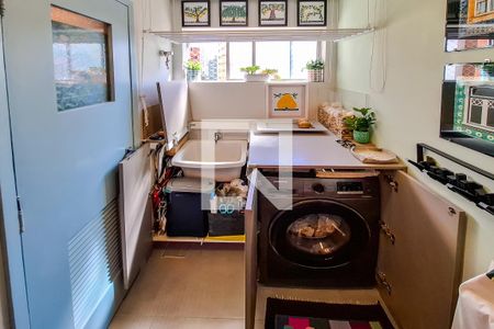 Apartamento à venda com 51m², 1 quarto e 1 vaga Apartamento à venda com 51m², 1 quarto e 1 vagaÁrea de Serviço