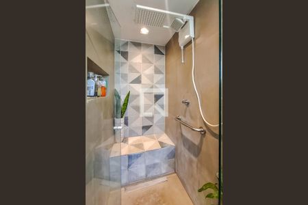 Apartamento à venda com 51m², 1 quarto e 1 vaga Apartamento à venda com 51m², 1 quarto e 1 vagaBanheiro da Suíte