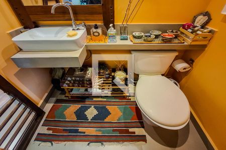 Apartamento à venda com 51m², 1 quarto e 1 vaga Apartamento à venda com 51m², 1 quarto e 1 vagaBanheiro de Serviço