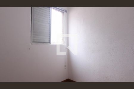 Quarto 2 de apartamento para alugar com 2 quartos, 54m² em Sítio Pinheirinho, São Paulo