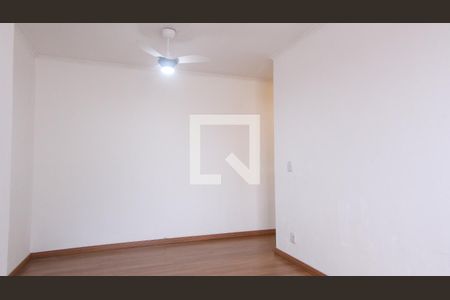 Sala de apartamento para alugar com 2 quartos, 54m² em Sítio Pinheirinho, São Paulo