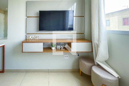 Sala de apartamento para alugar com 2 quartos, 42m² em Jardim Boa Vista (zona Oeste), São Paulo