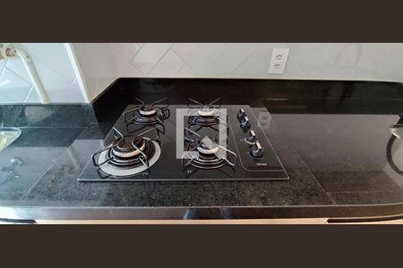 Sala/Cozinha de apartamento à venda com 1 quarto, 38m² em Vila Andrade, São Paulo