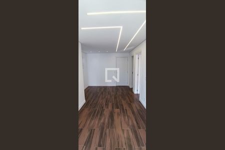 Apartamento à venda com 38m², 1 quarto e sem vagaSala