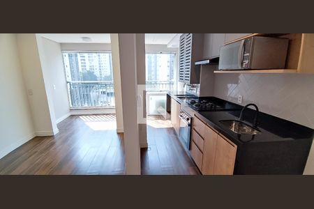 Sala/Cozinha de apartamento à venda com 1 quarto, 38m² em Vila Andrade, São Paulo