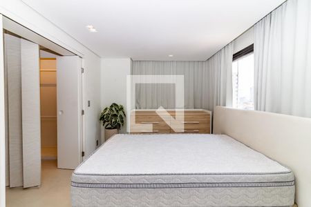 Quarto  de apartamento à venda com 1 quarto, 88m² em Vila Pompéia, São Paulo