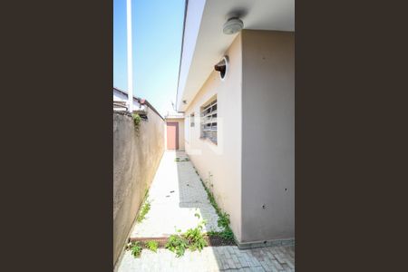 Casa à venda com 110m², 1 quarto e sem vaga Casa à venda com 110m², 1 quarto e sem vagaCorredor