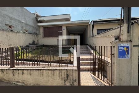 Casa à venda com 110m², 1 quarto e sem vaga Casa à venda com 110m², 1 quarto e sem vagaFachada