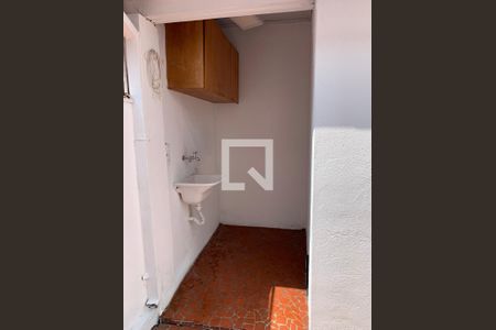 Casa de condomínio à venda com 110m², 2 quartos e 2 vagasÁrea de Serviço