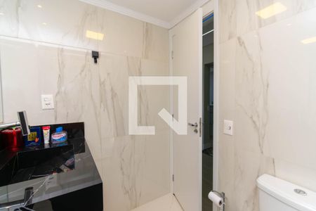 Apartamento à venda com 121m², 2 quartos e 2 vagasBanheiro da Suíte 2