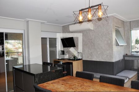 Apartamento à venda com 107m², 2 quartos e 2 vagasVaranda