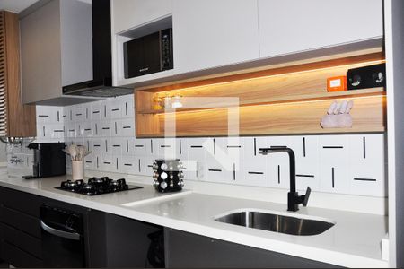 Apartamento à venda com 107m², 2 quartos e 2 vagasCozinha