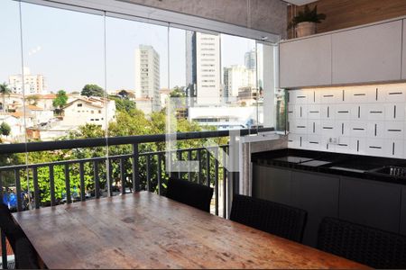Apartamento à venda com 107m², 2 quartos e 2 vagasVaranda