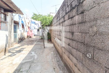 Casa à venda com 488m², 3 quartos e 2 vagasQuintal