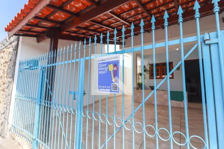 Casa à venda com 488m², 3 quartos e 2 vagasPlaca