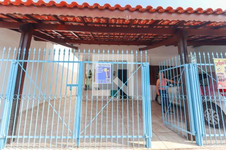 Casa à venda com 488m², 3 quartos e 2 vagasFachada