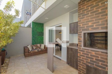 Casa à venda com 122m², 3 quartos e 2 vagasVaranda